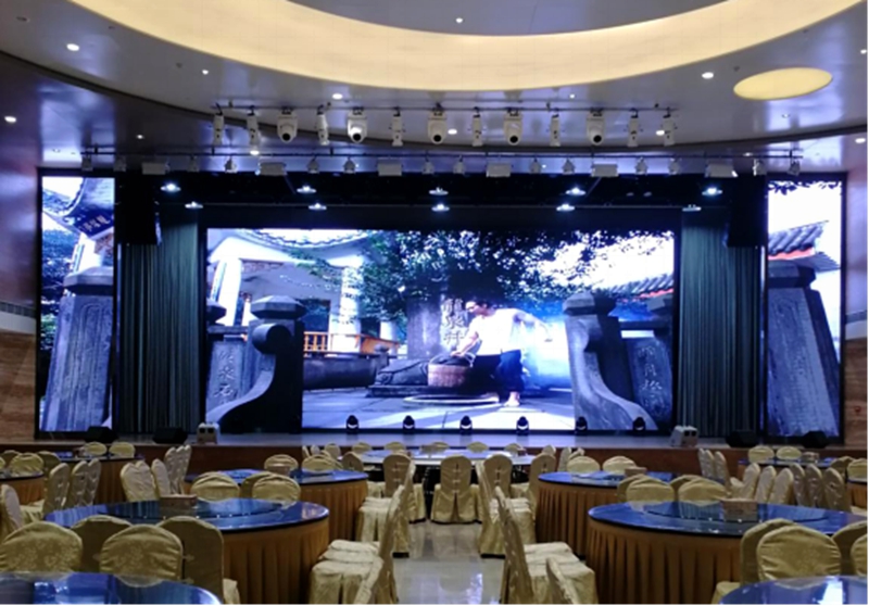 瀘州宴會廳 規格型號：室內P3全彩 面積86平米.jpg